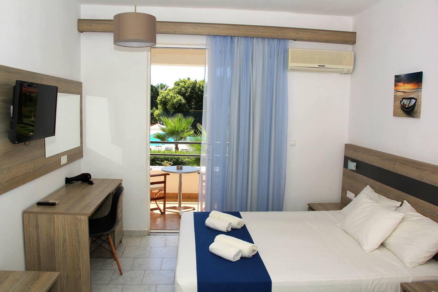 Lardos-Bay-Room-31
