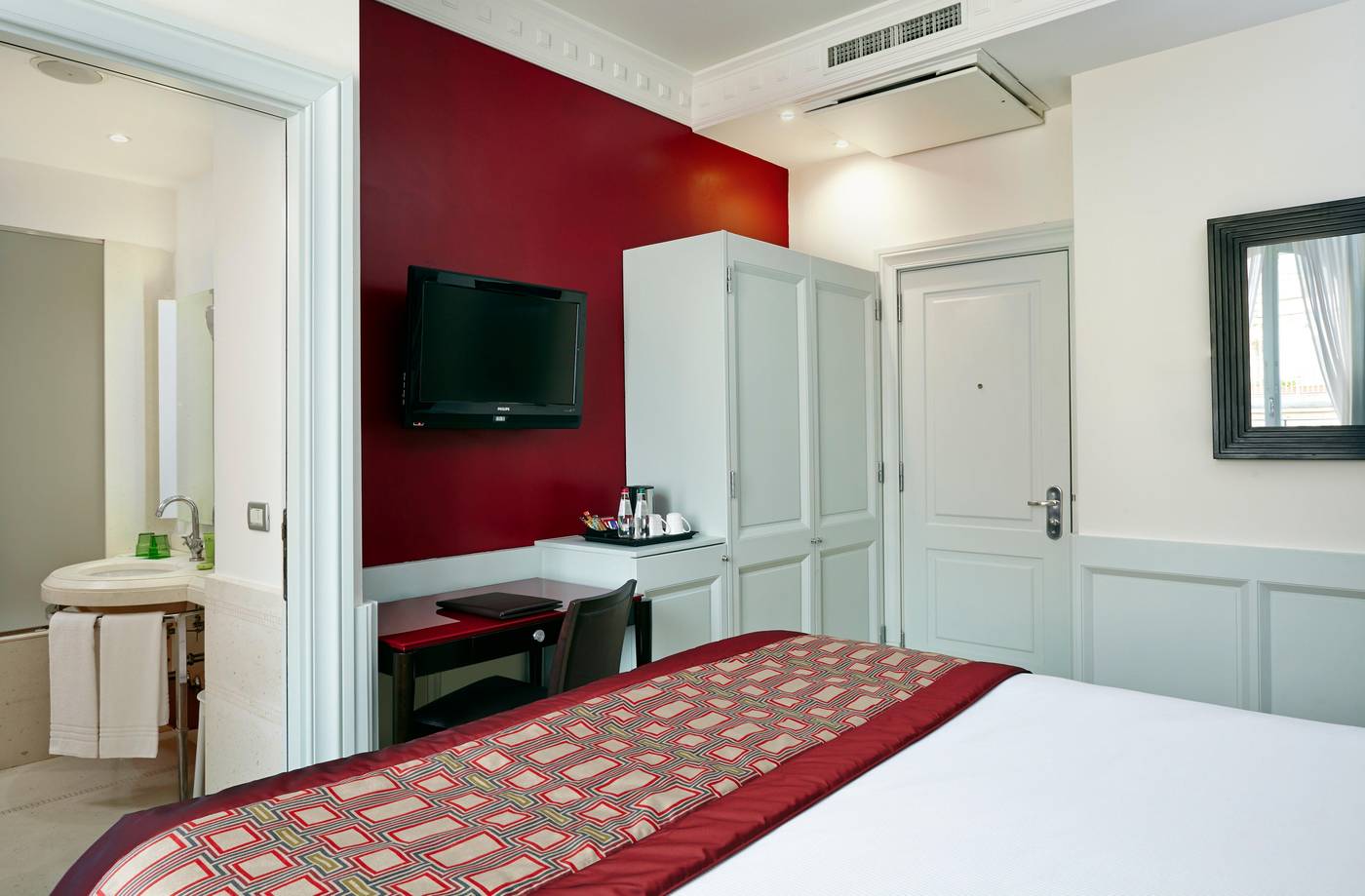 Indigo-Hotel-Rome---St--George-Room-36