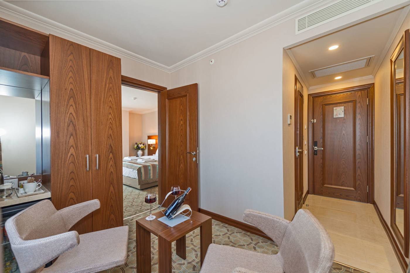 Bekdas-Hotel-Deluxe-Room-6