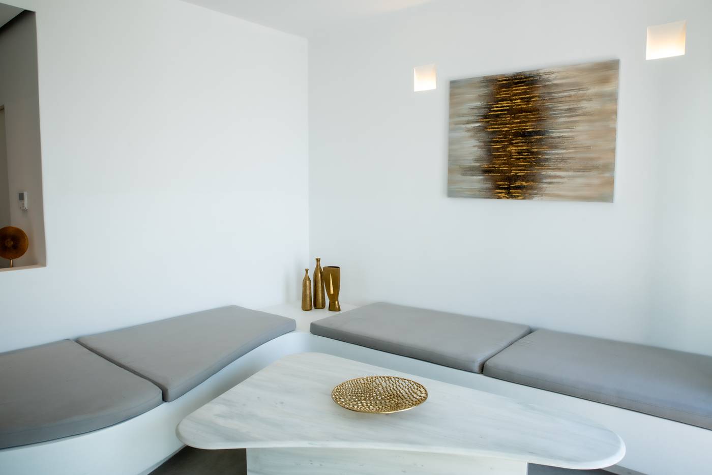 Heaven-s-Edge-Room-46