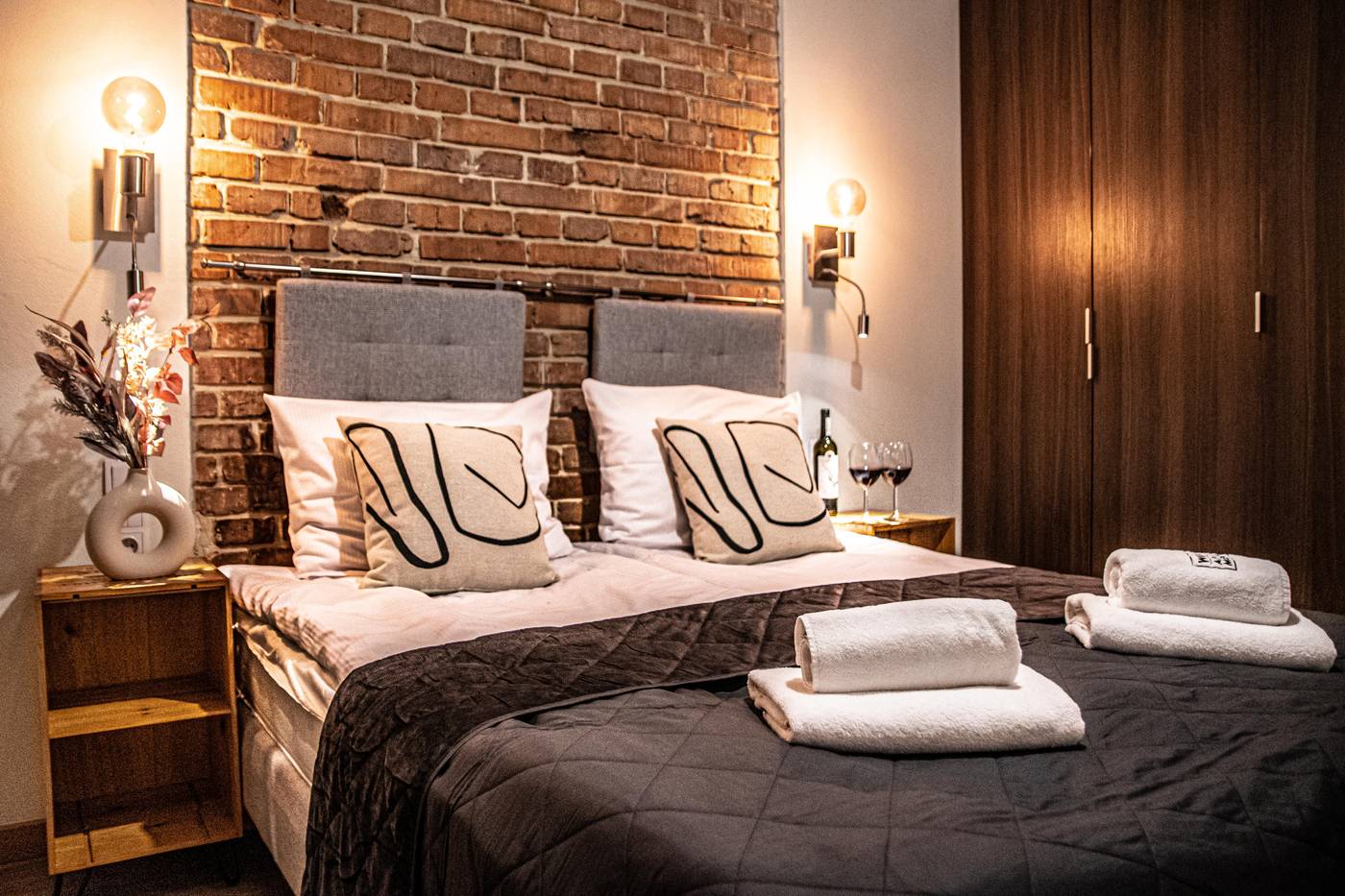 Wine-Apartments-Room-37