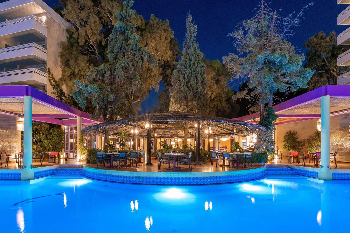 Dionysos-Hotel-Restaurant-10