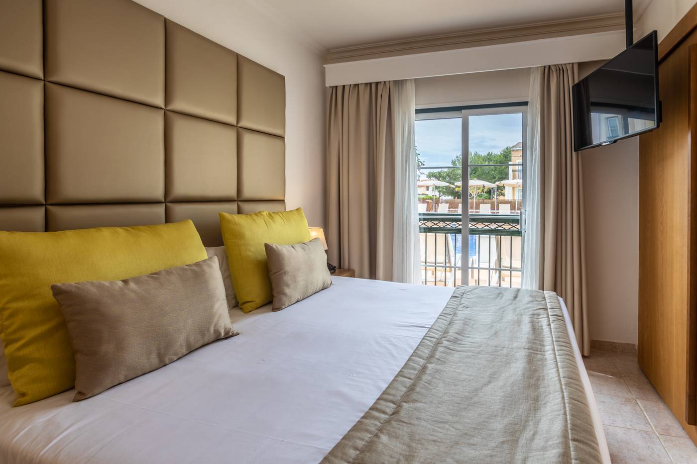 Zafiro-Menorca-Room-24