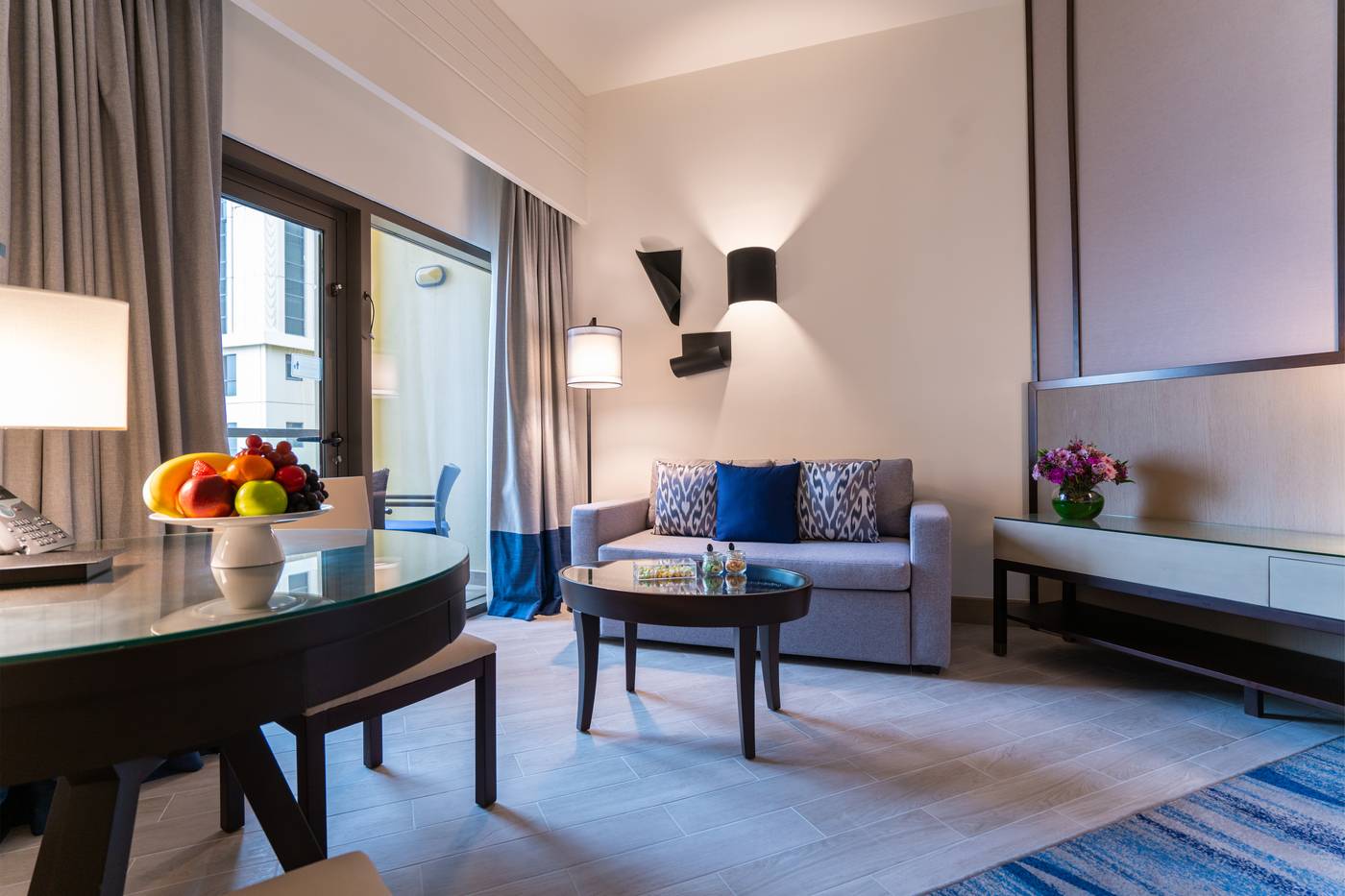 Amwaj-Rotana-Hotel-Jumeirah-Beach-Room-30