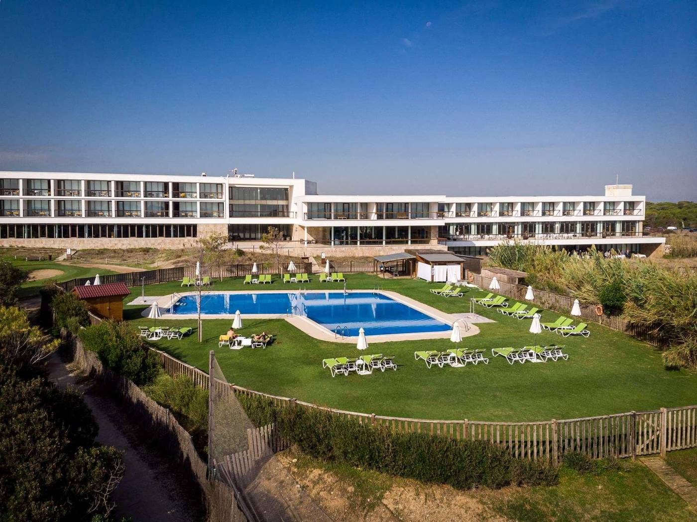 Parador-de-El-Saler-Pool-4