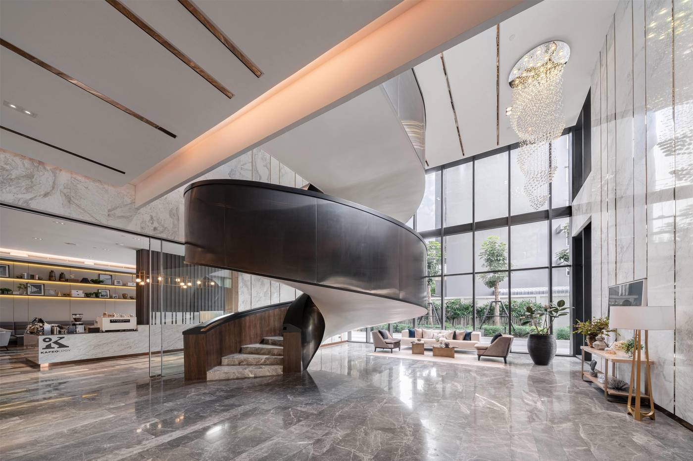 Wyndham-Bangkok-Queen-Convention-Centre-Lobby-20