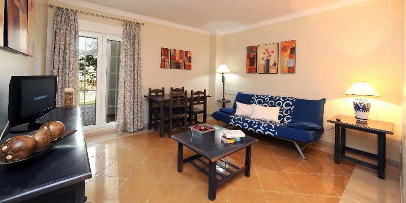 Leo-San-Bruno-I---II-Room-16