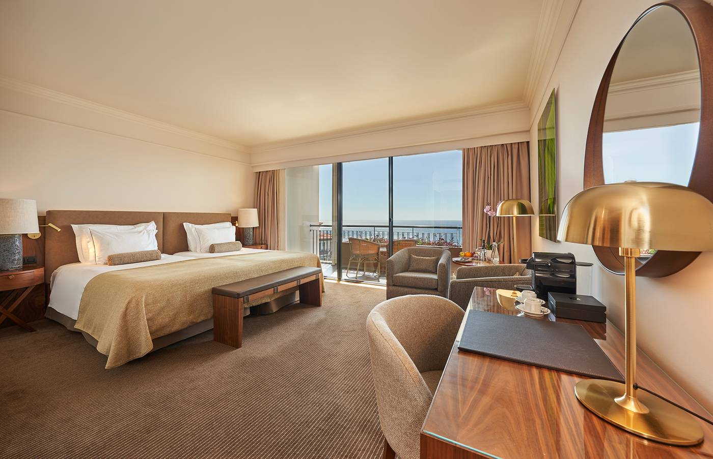 The-Cliff-Bay-Room-21