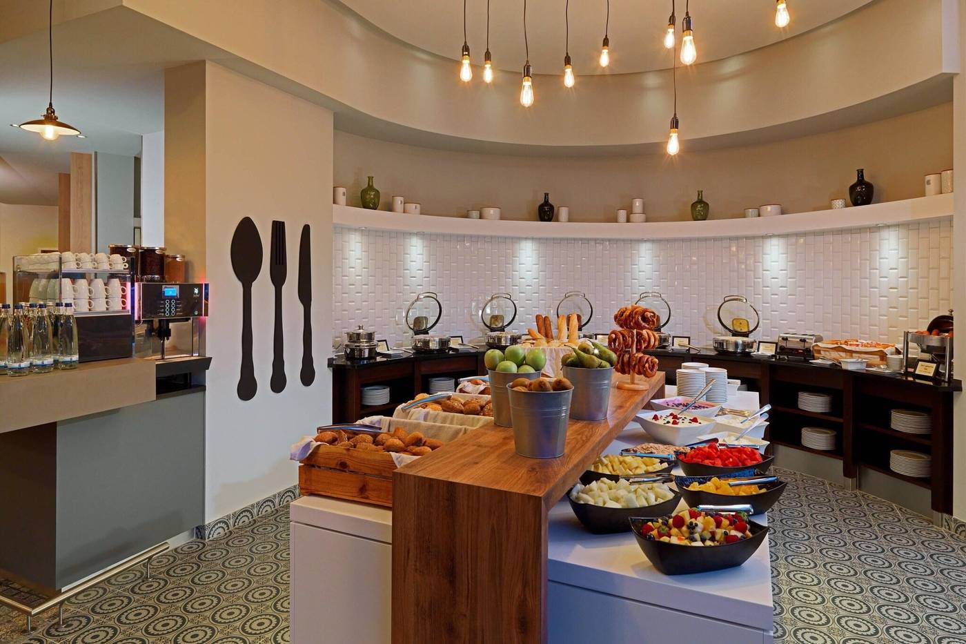 Courtyard-Berlin-City-Center-Restaurant-52