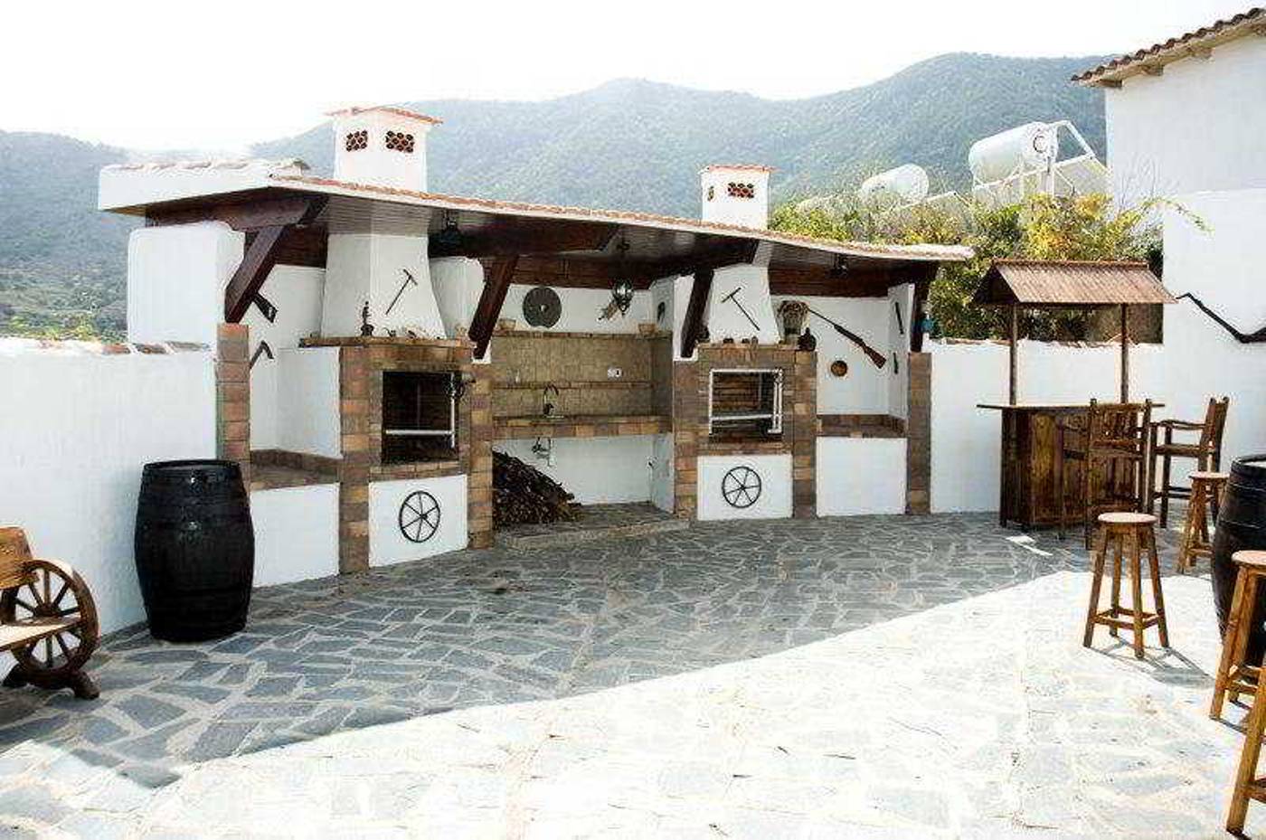 Finca-la-Hacienda-Rural-Hotel-Terrace-10