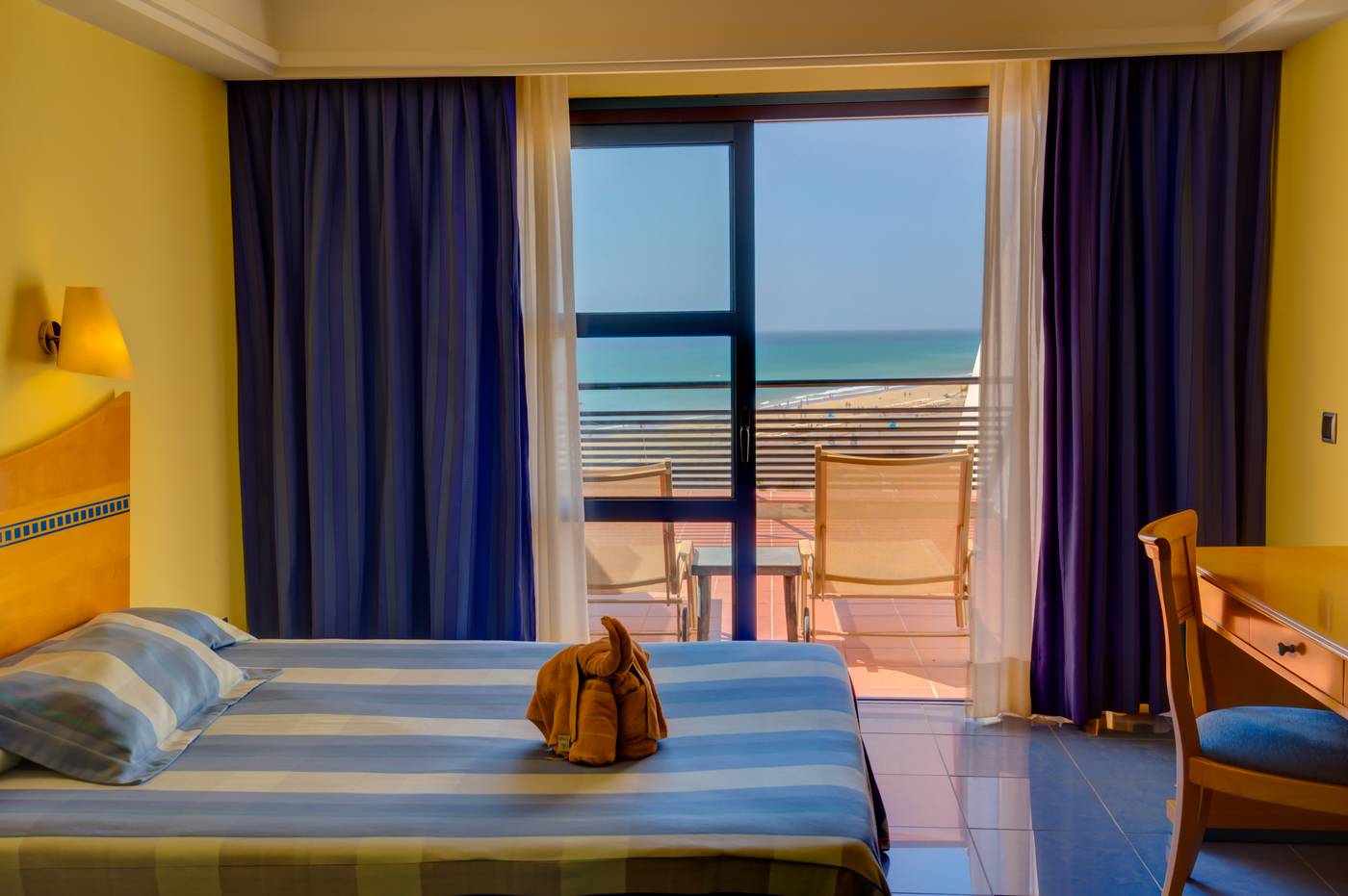 SBH-Crystal-Beach---Adults-Only-Room-10