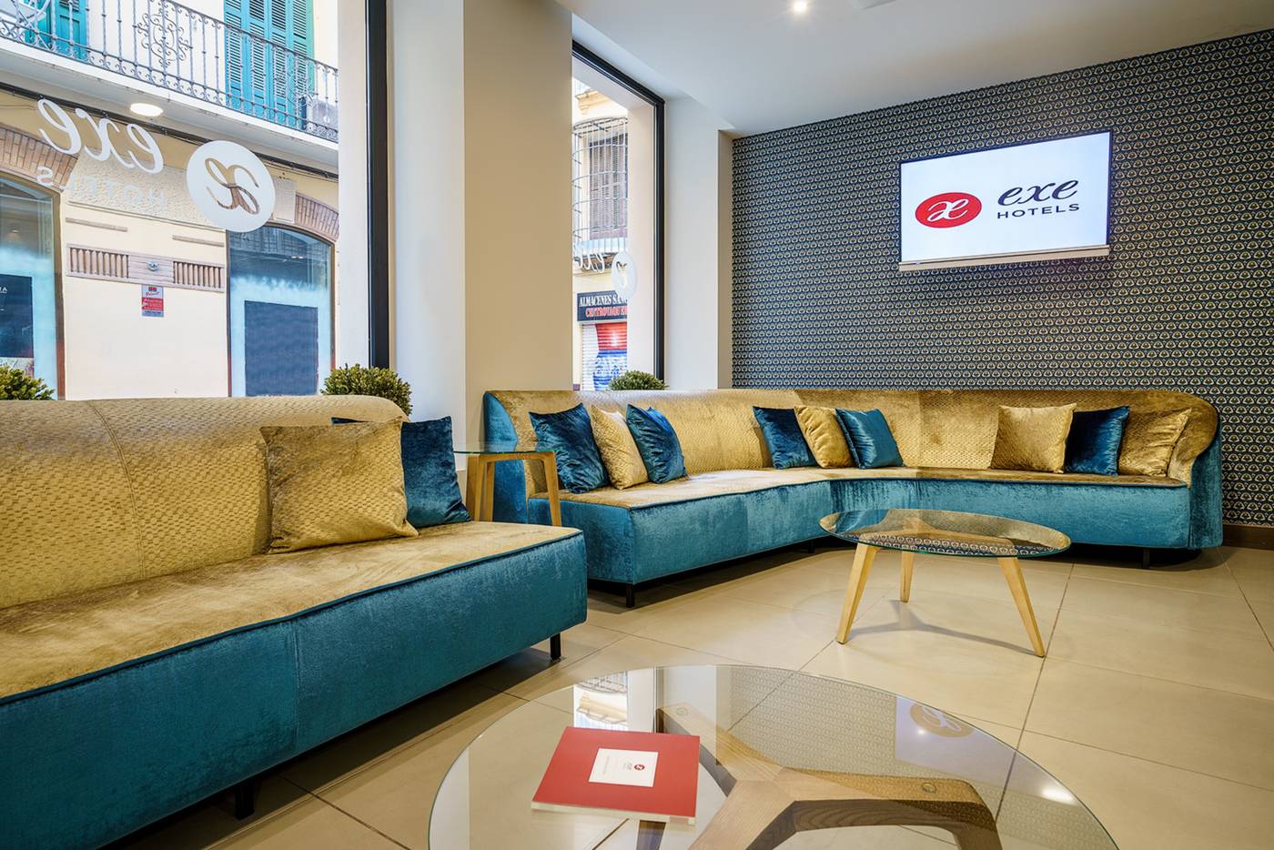 Exe-M-laga-Museos-Lobby-39