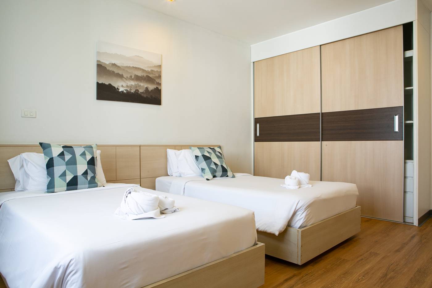 The-Silver-Palm-Wellness-Resort---Bangkok-Room-20