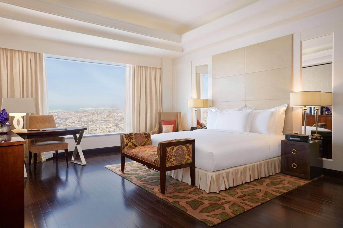 Conrad-Hotel-Dubai-Room-23