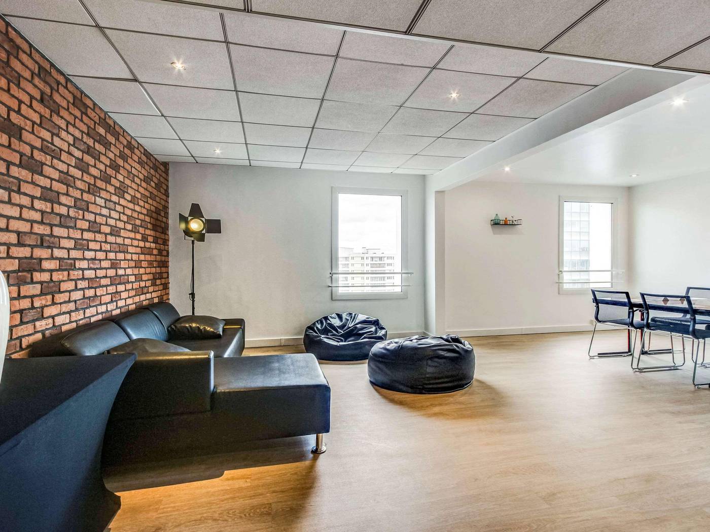 Novotel-Paris-Est-General-view-4