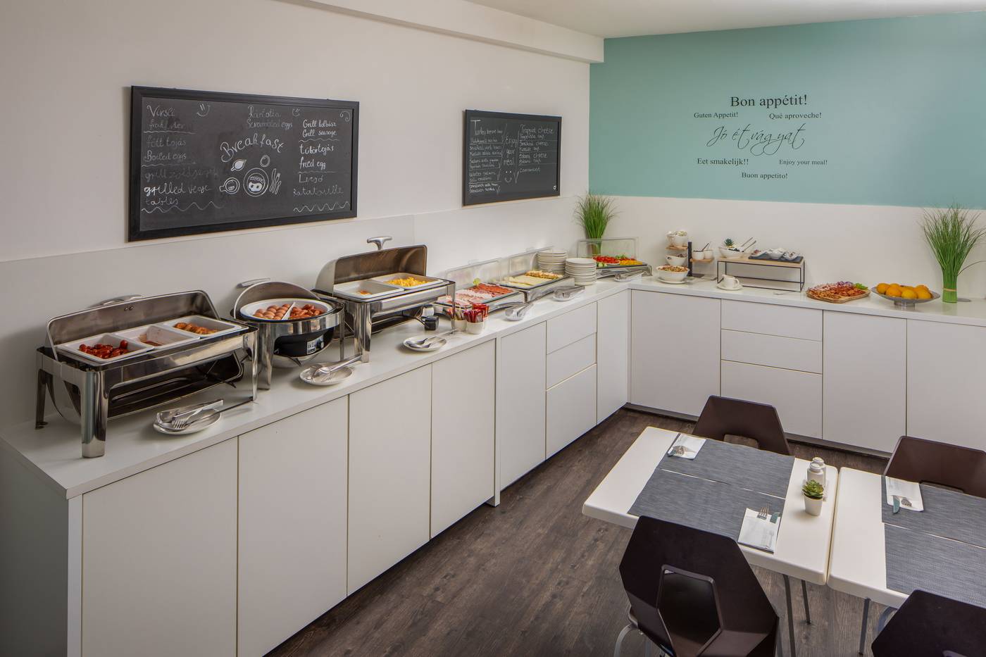 Escala-Hotel---Suites-Restaurant-46