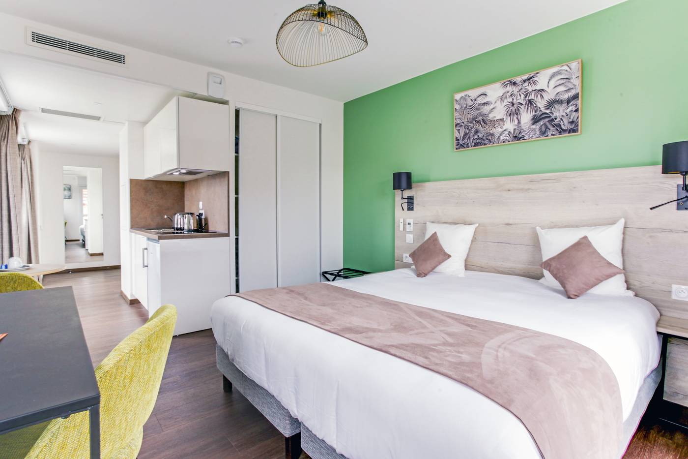 All-Suites-Massy-Palaiseau-Room-23