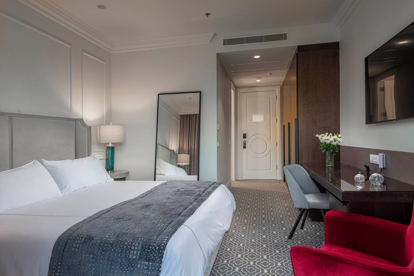 Royal-Palm-hotel-Room-12