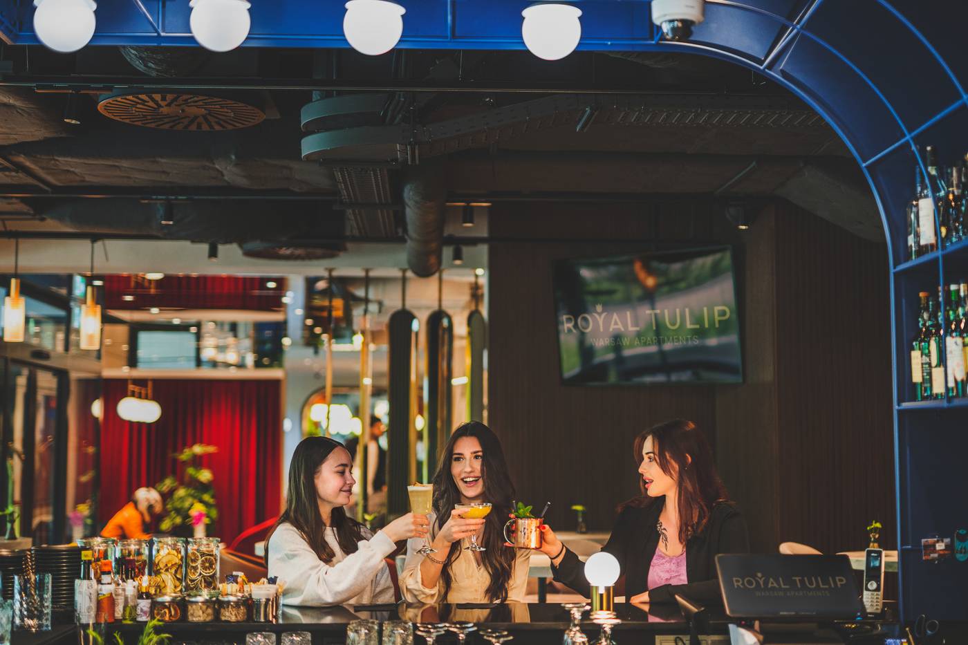 Royal-Tulip-Warsaw-Apartments-Bar-26