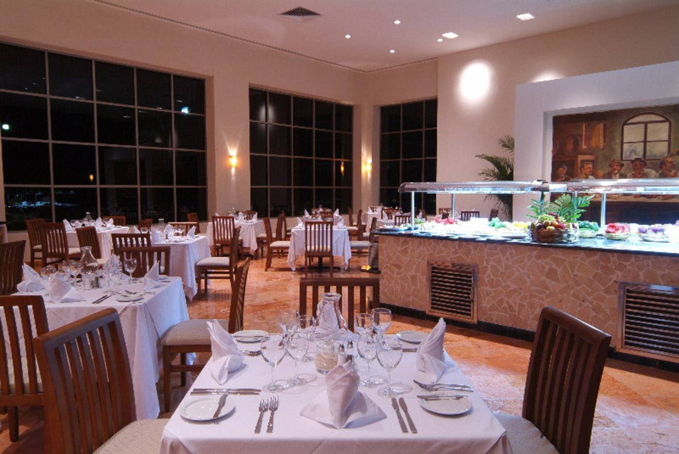 The-Pyramid-at-Grand-Oasis-Restaurant-46