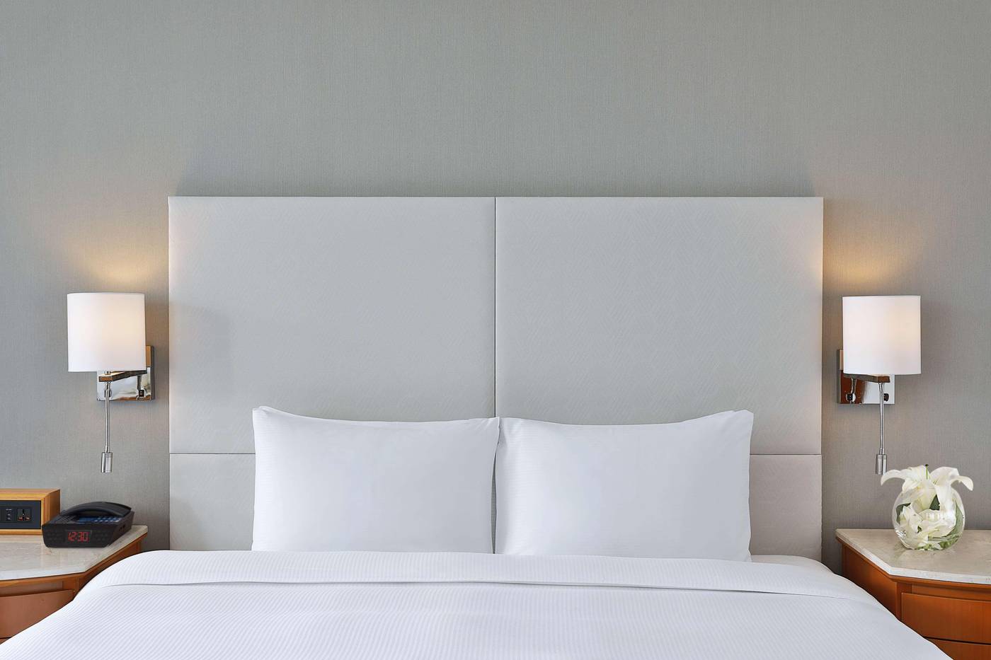 Hilton-Dubai-Jumeirah-Room-44