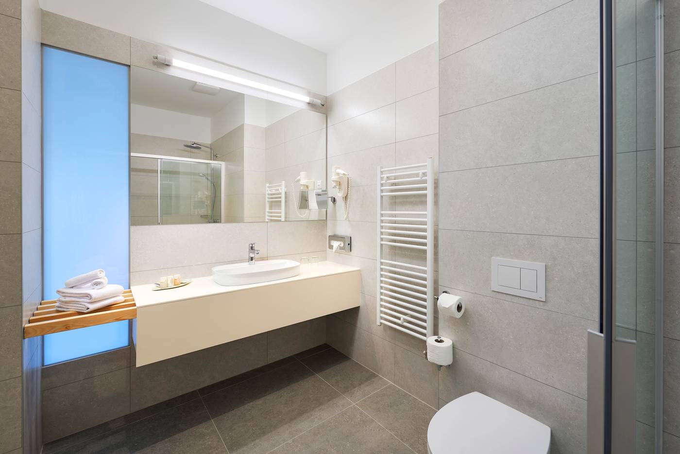 Salona-Palace-Room-34