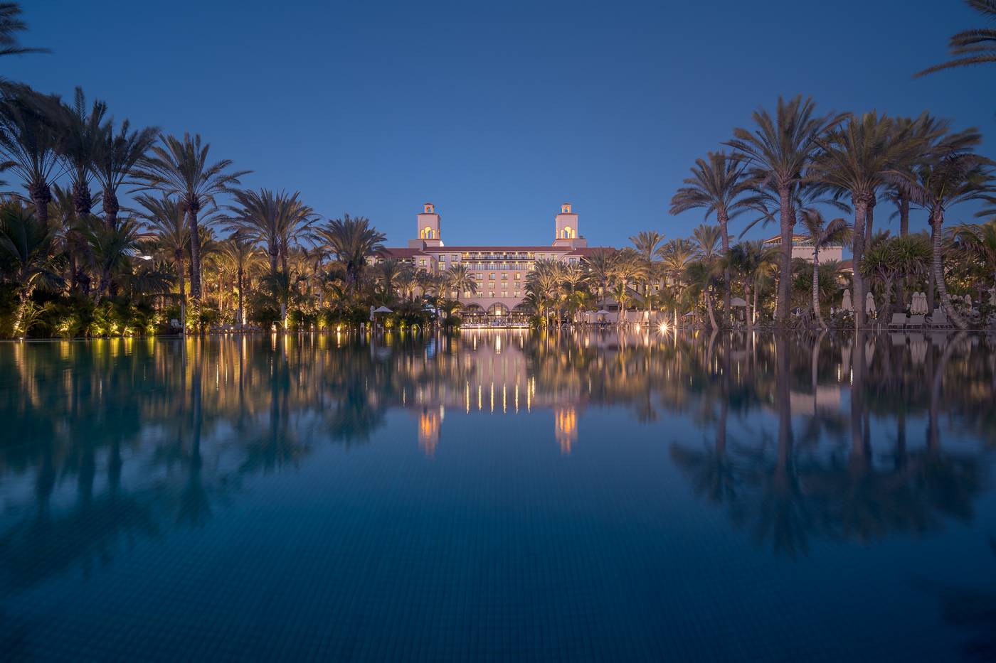 Lopesan-Costa-Meloneras-Resort---Spa-General-view-12