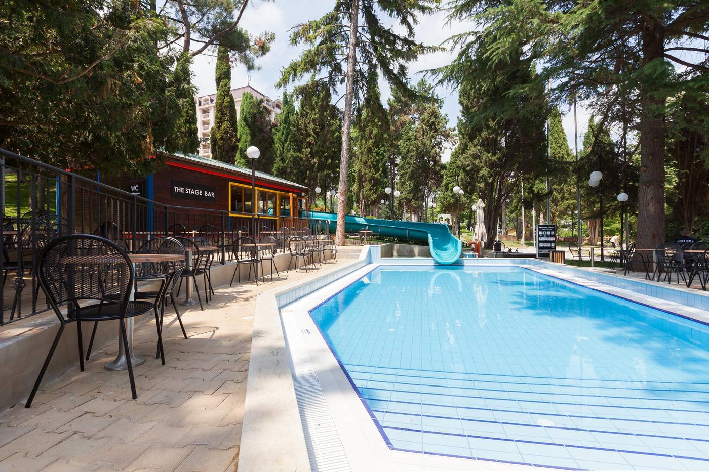 Melia-Grand-Hermitage-Pool-8