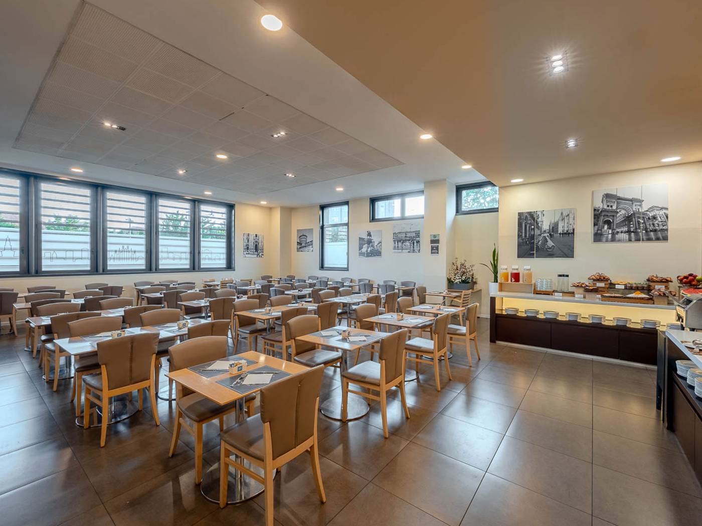 iH-Hotels-Milano-Gioia-Restaurant-41