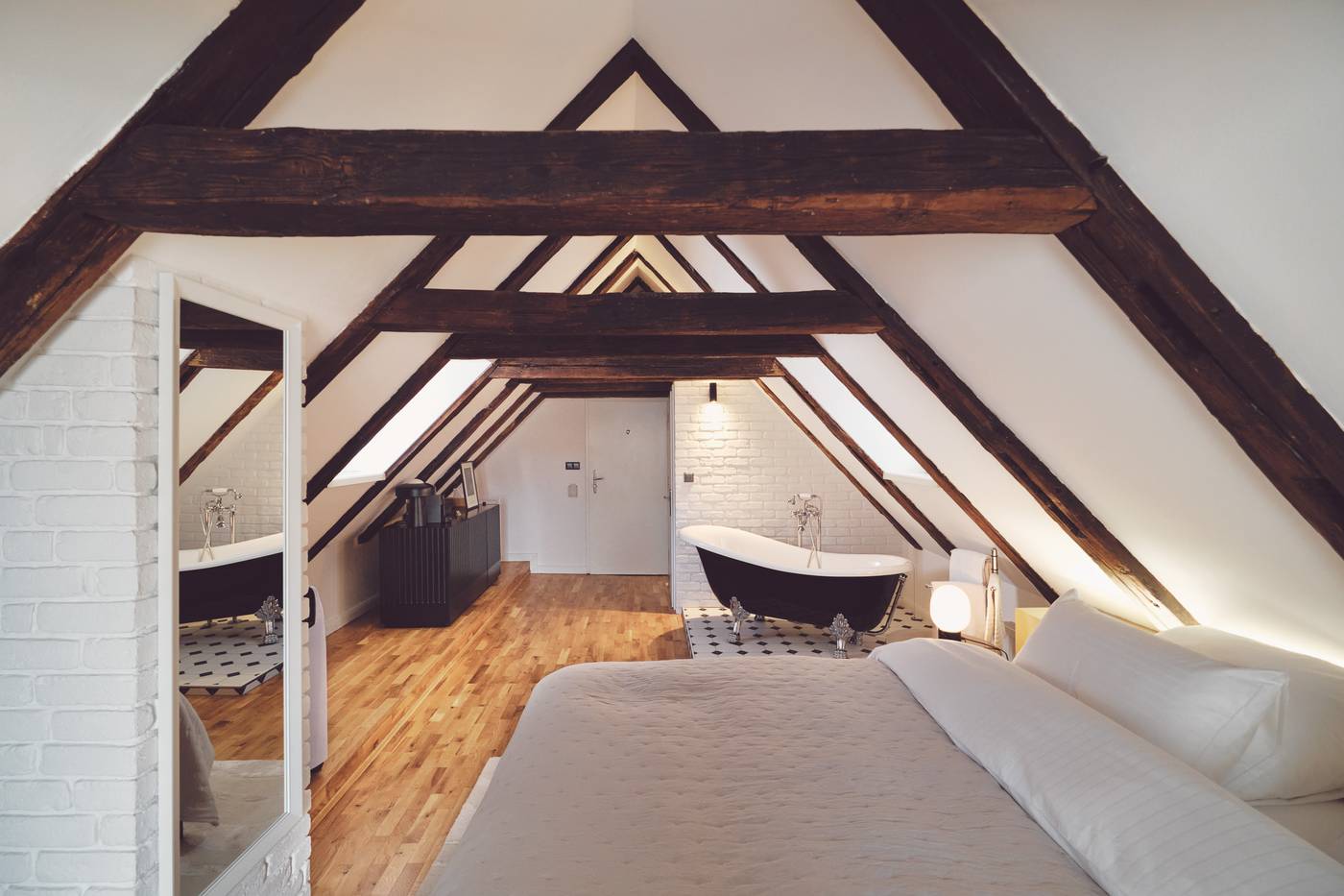 Domus-Balthasar-Room-43