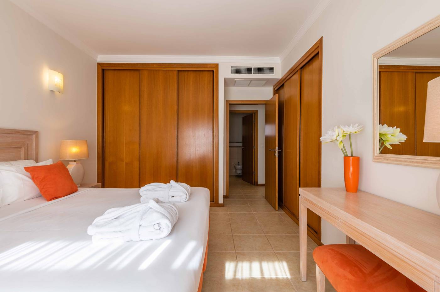 Vale-D-Oliveiras-Quinta-Resort-And-Spa-Room-23