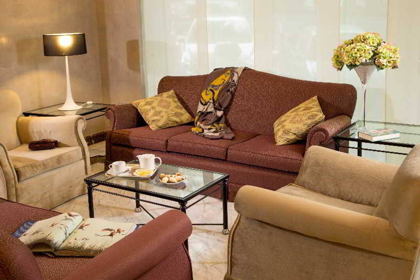 Santa-Costanza-Lobby-10