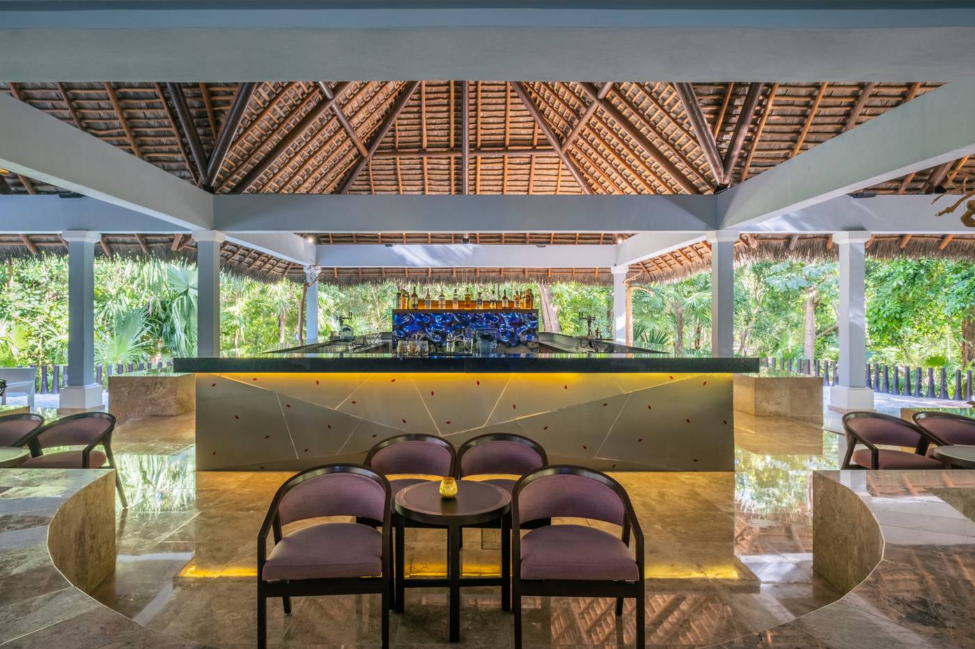 Iberostar-Waves-Quetzal-Bar-60