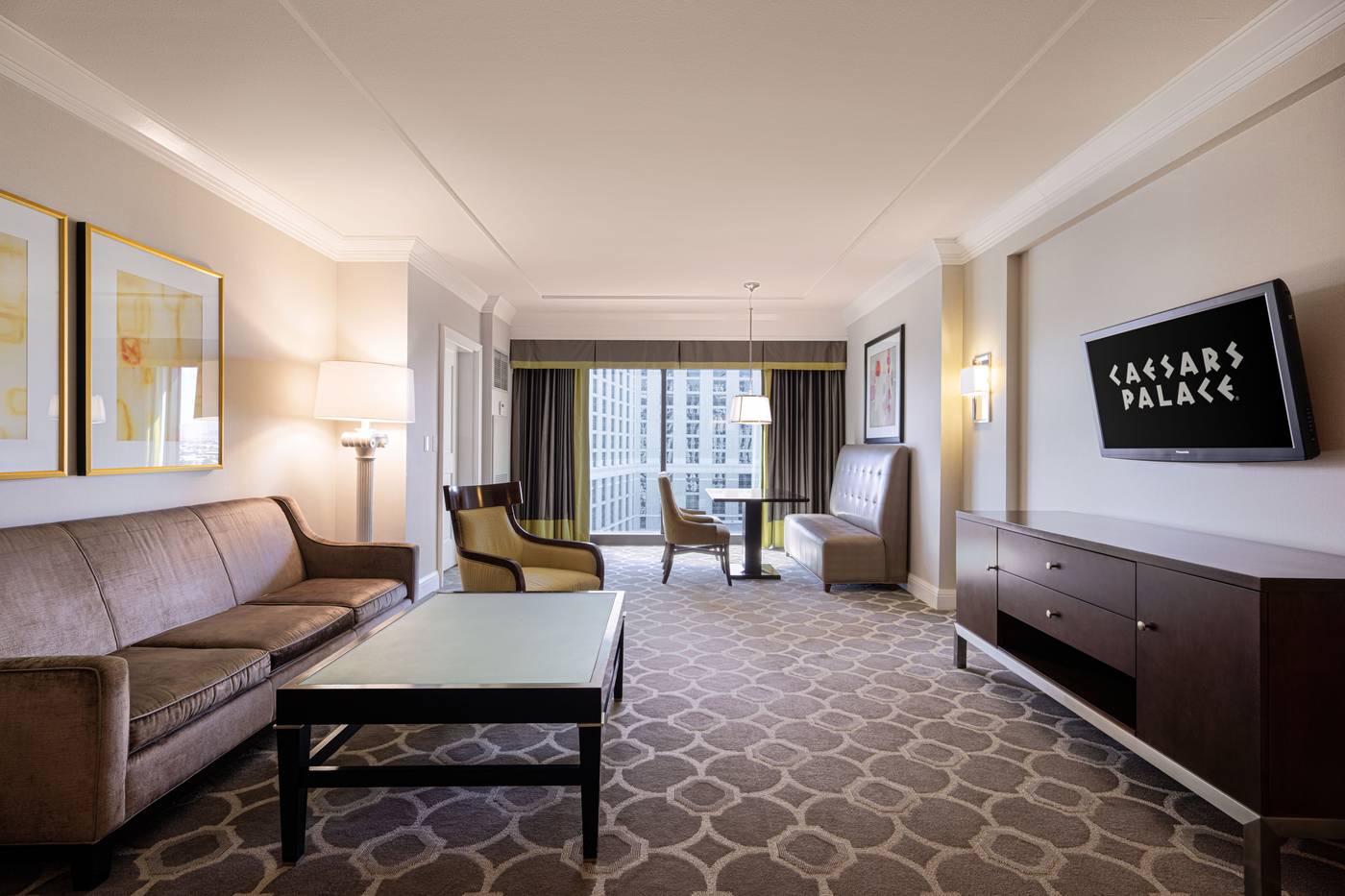 Caesars-Palace-Room-18