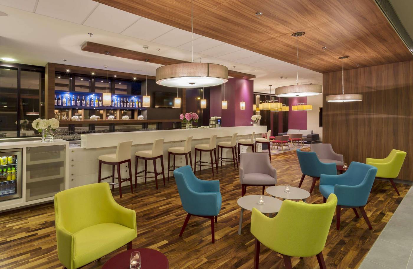 Hampton by Hilton Warsaw City Centre - Poland - Warsaw - Bar - 3