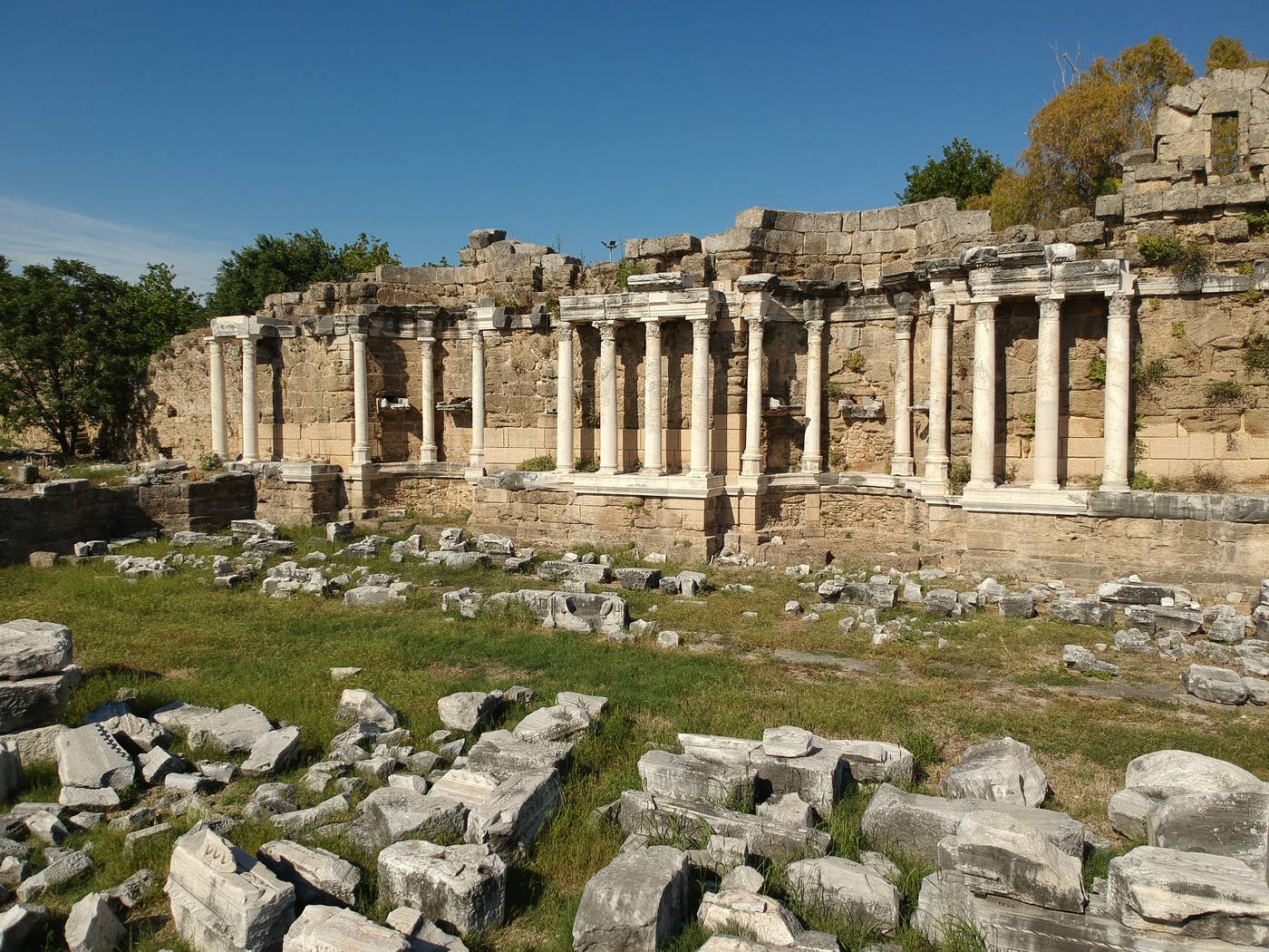 Semoris-Hotel-Sports-and-Entertainment-43