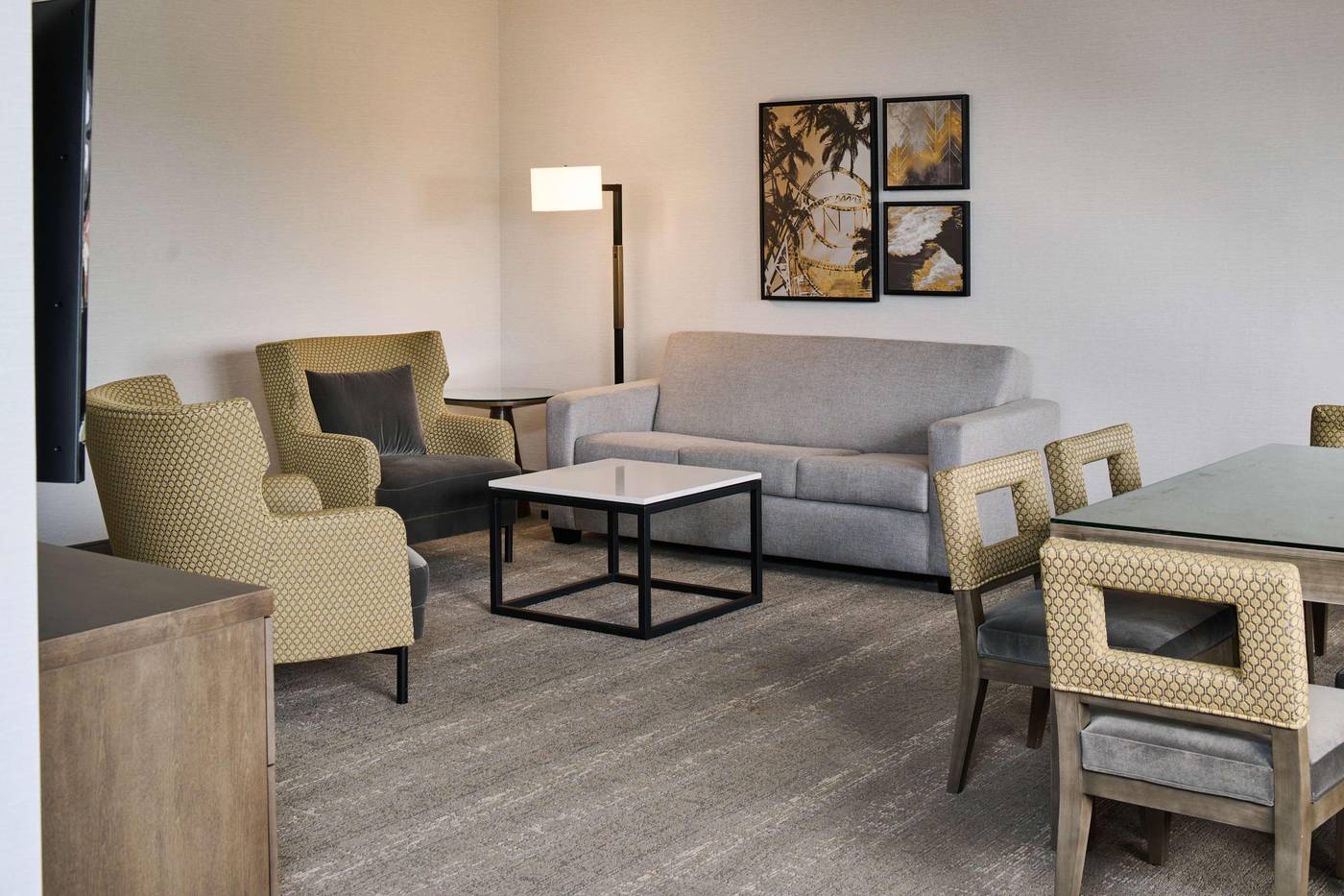 Doubletree-by-Hilton-Buena-Park-Room-4