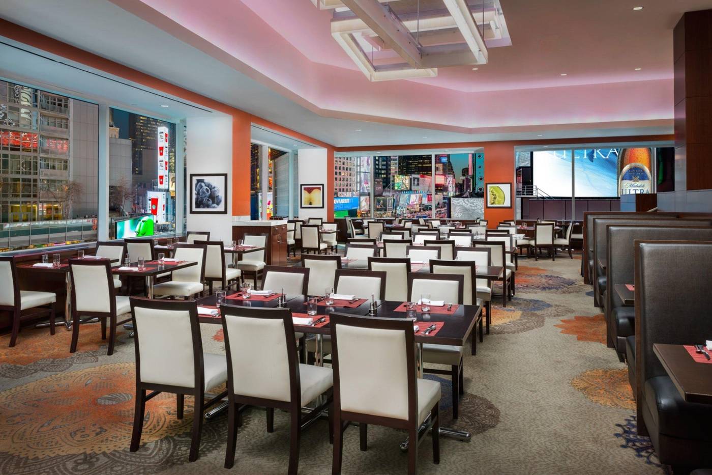 Crowne-Plaza-Times-Square-Manhattan-Restaurant-50
