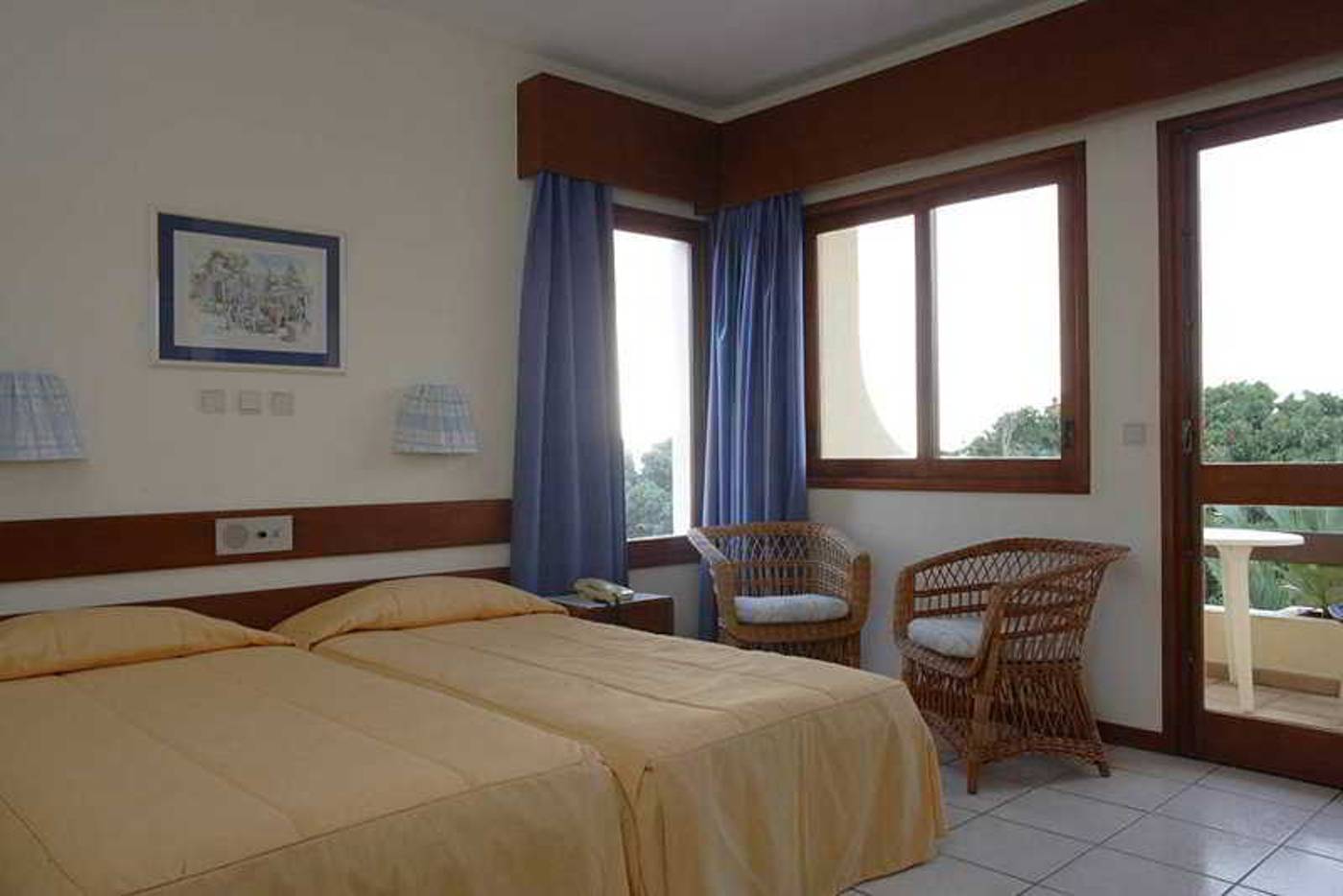 Vila-Ventura-Room-8