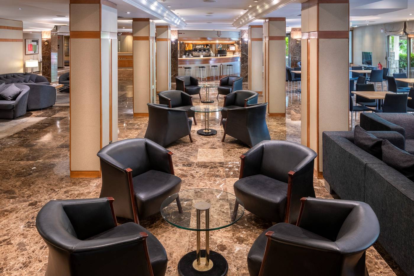 Ciudad-de-Castelldefels-Lobby-48