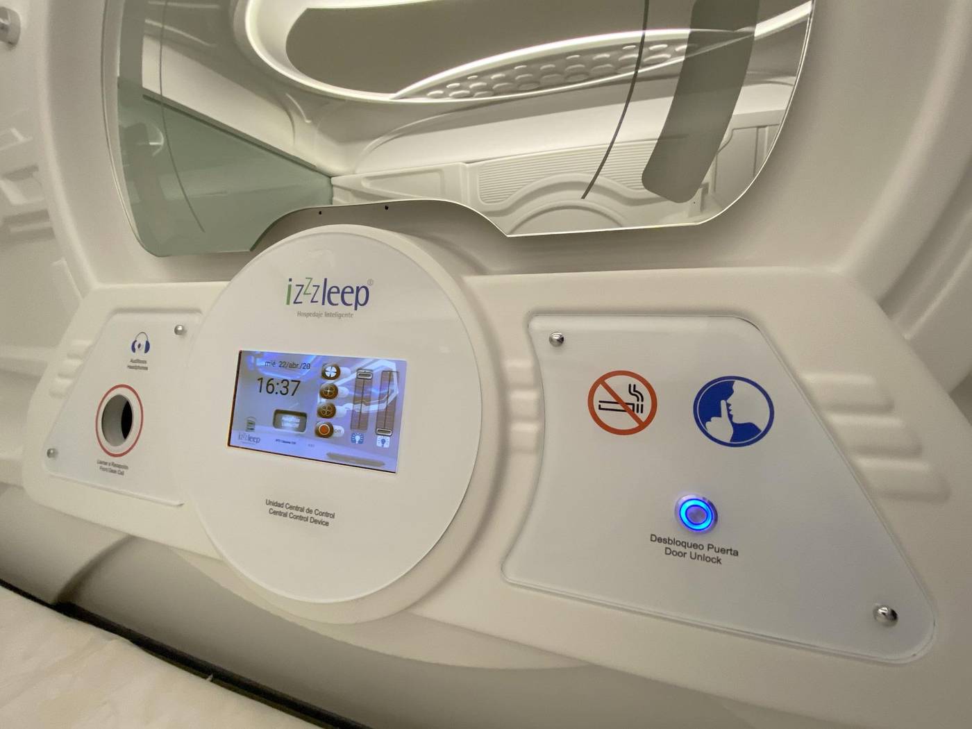 izZzleep WTC World Trade Center Mexico-Mexico-Mexico City-Room-6