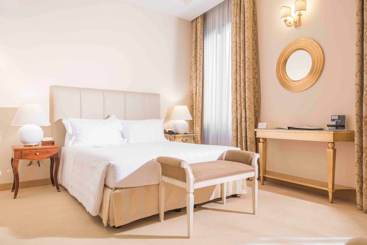 Golden-Tower-Hotel---Spa-Room-33