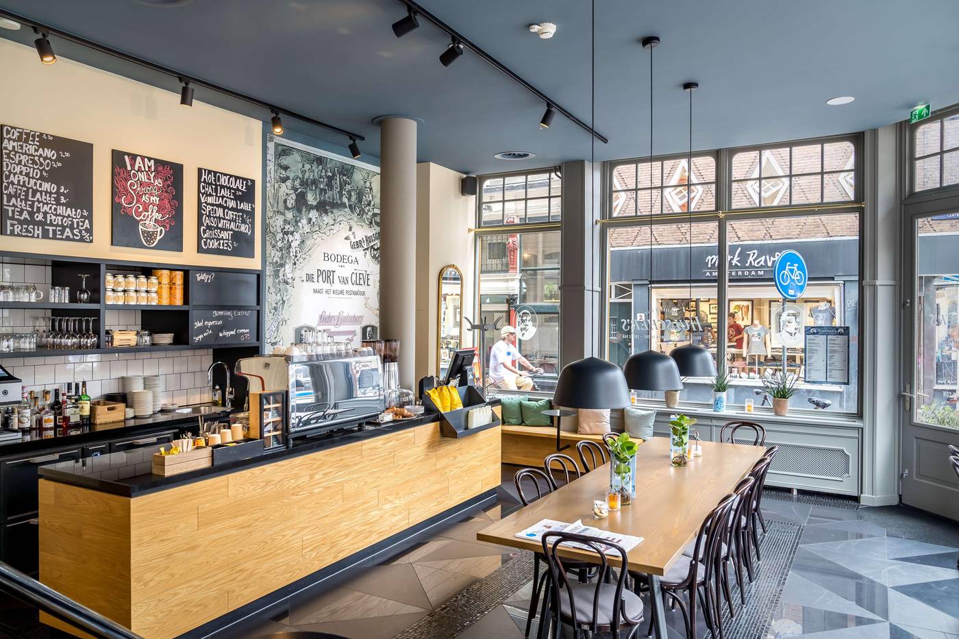 Die-Port-Van-Cleve-Restaurant-12