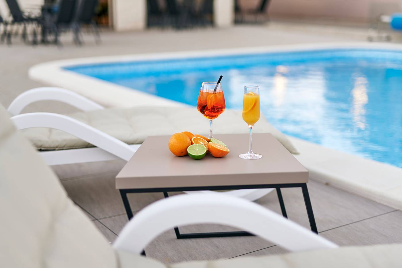 Arancini-Residence-Pool-5