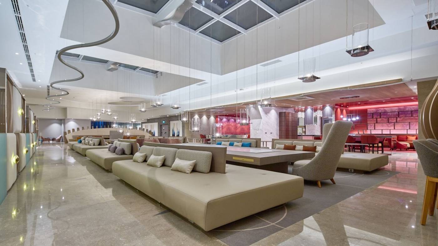 Novotel-Istanbul-Bosphorus-Lobby-1