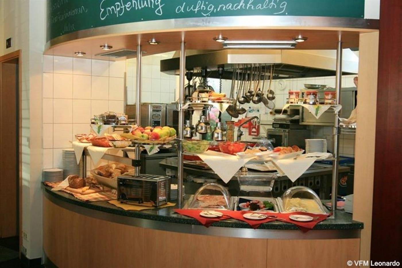 Ascot-Bristol-General-view-20