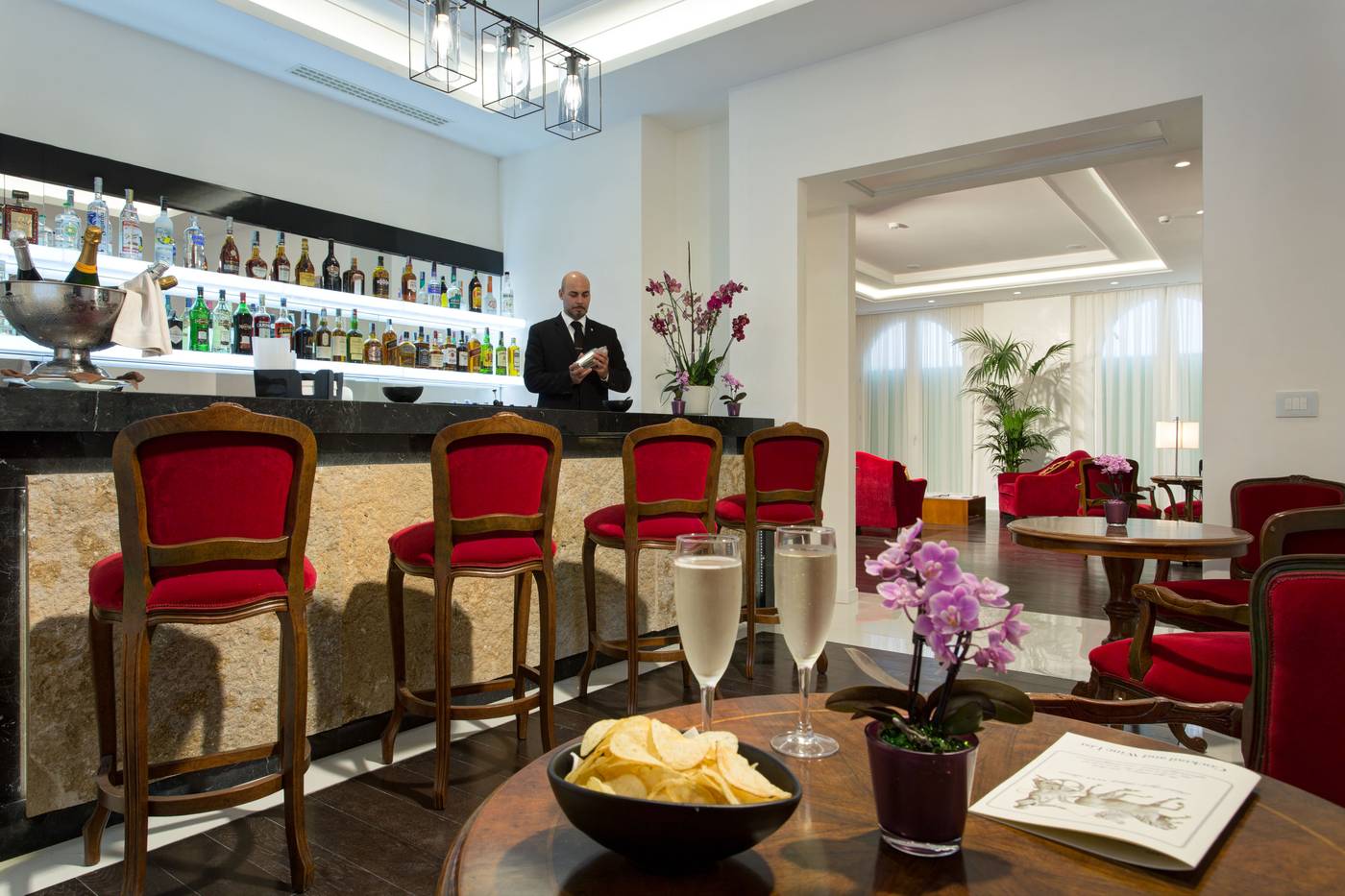 Degli-Artisti-Hotel-Bar-8