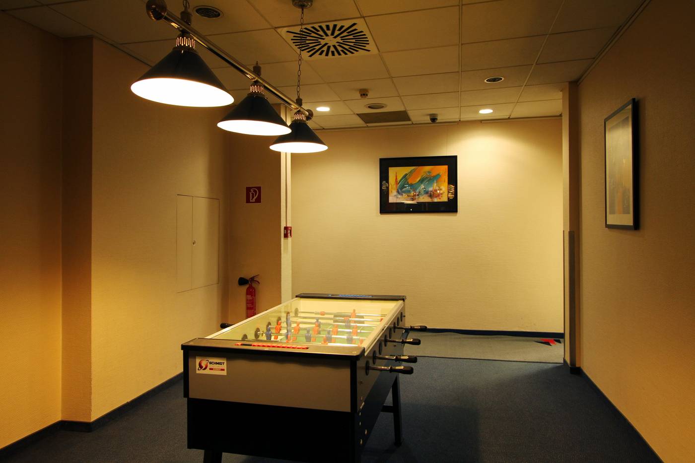 Comfort-Hotel-Berlin-Lichtenber-Sports-and-Entertainment-35