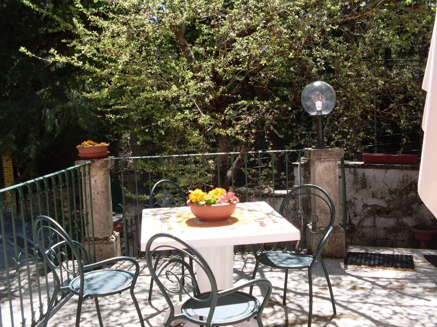 Hotel-Roma---Scanno-Terrace-40