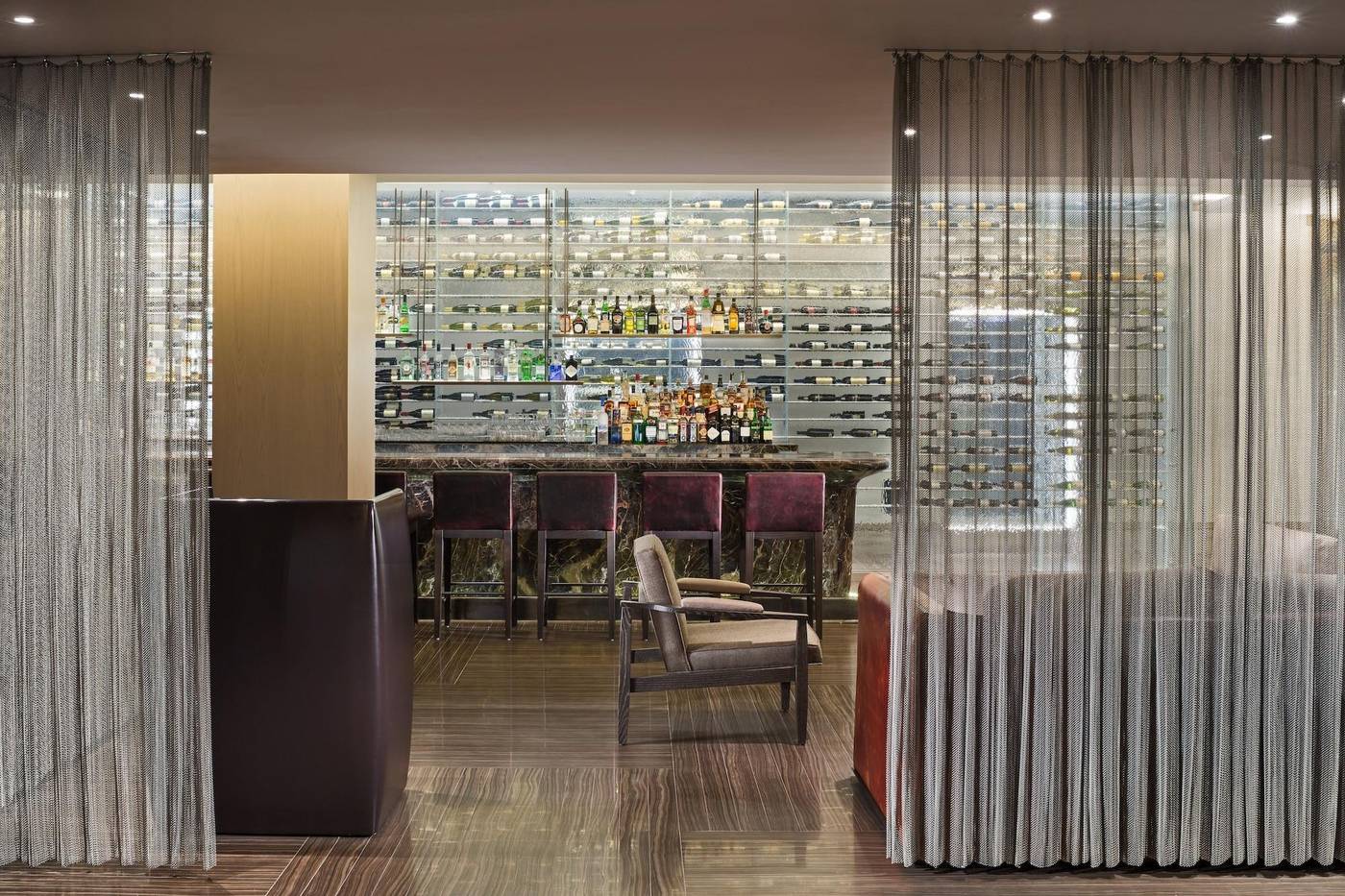 The-Knickerbocker-Hotel-Bar-13